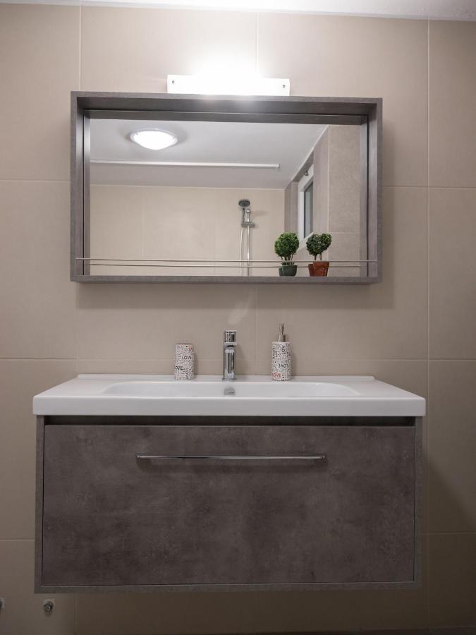 City Center Apartment In Great Location Iraklio Exterior foto